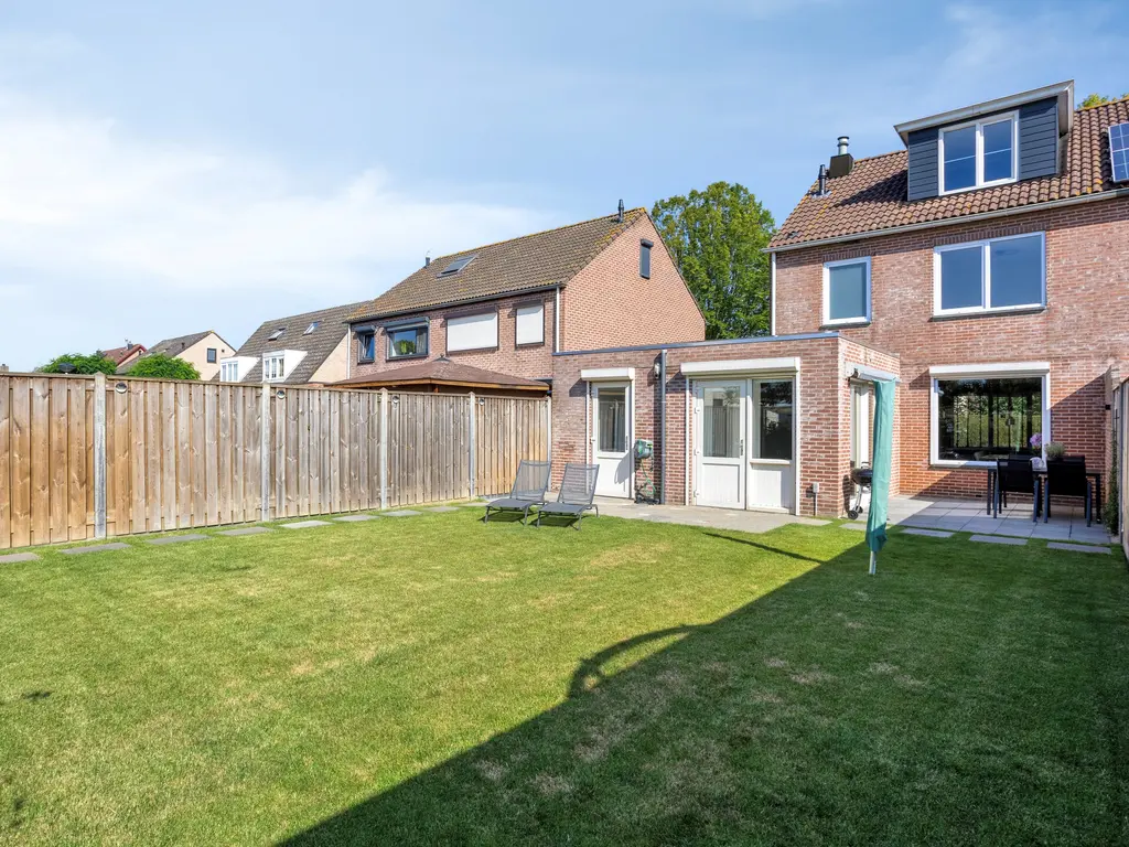 Ruysdaelstraat 9, Clinge