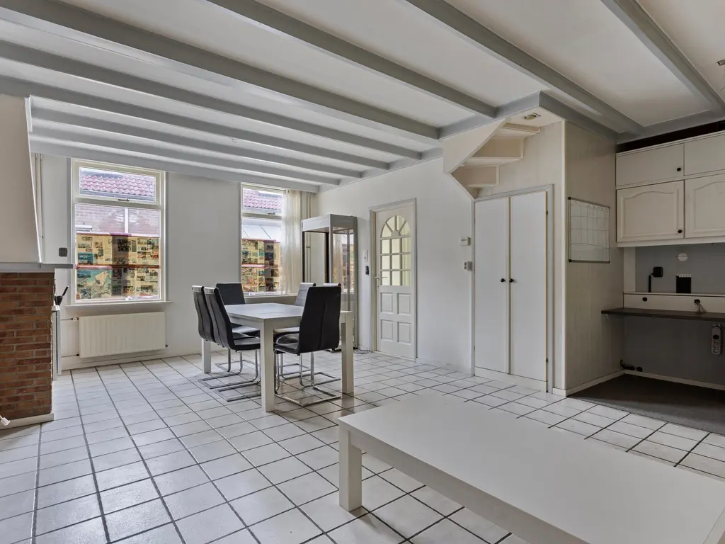 Nieuwstraat 16, Ijzendijke