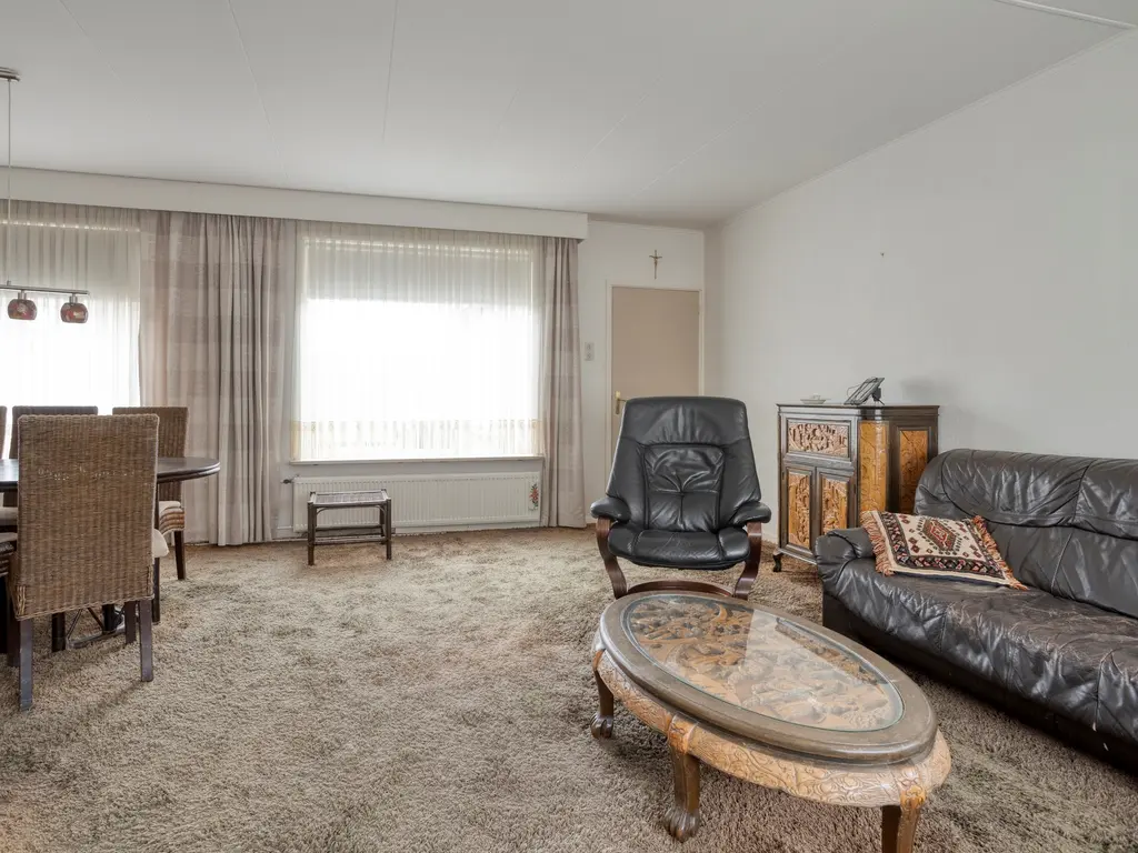 Pastoor Willemsstraat 2, Lamswaarde