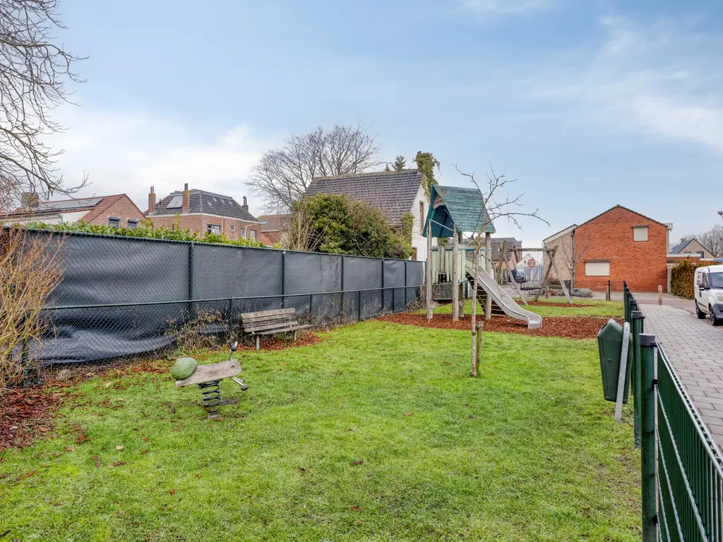 Pastoor Willemsstraat 2, Lamswaarde