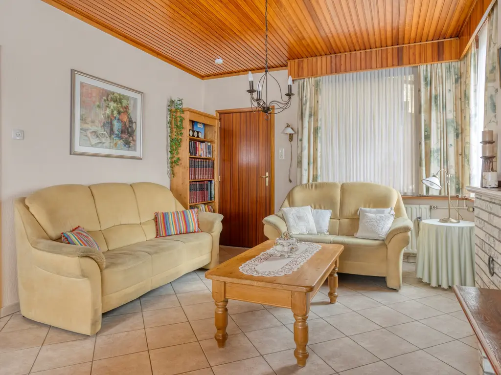 Kerkstraat 25, Clinge