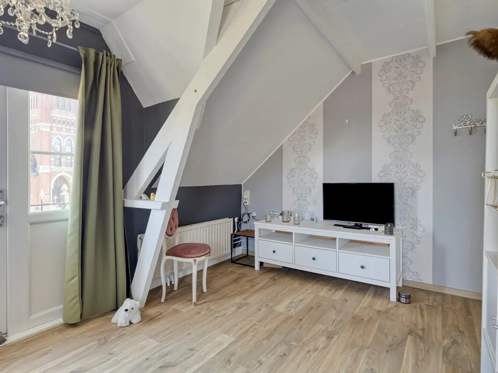 Hengstdijkse Kerkstraat 5, Hengstdijk