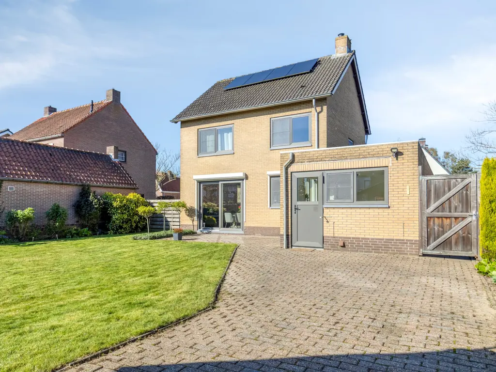 Tivoliweg 110, Hulst