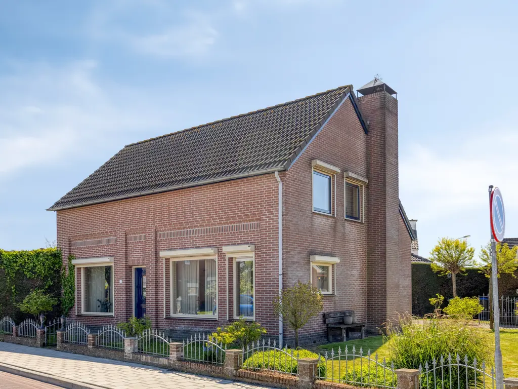 Kerkstraat 27, Vogelwaarde