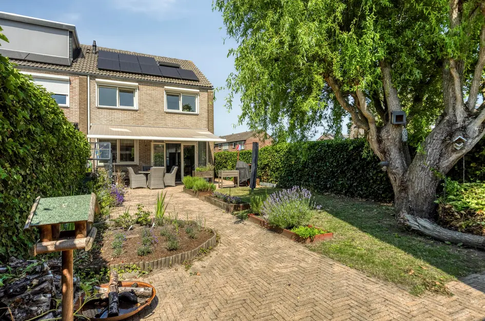 De Butstraat 21