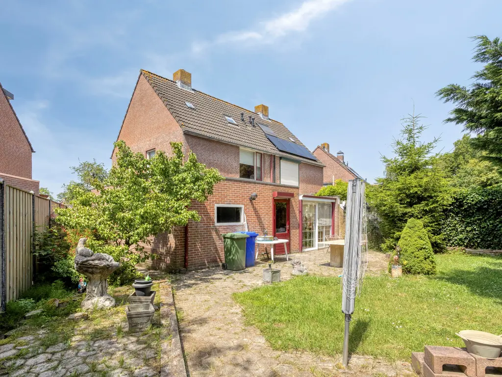Akkerwindelaan 28, Terneuzen