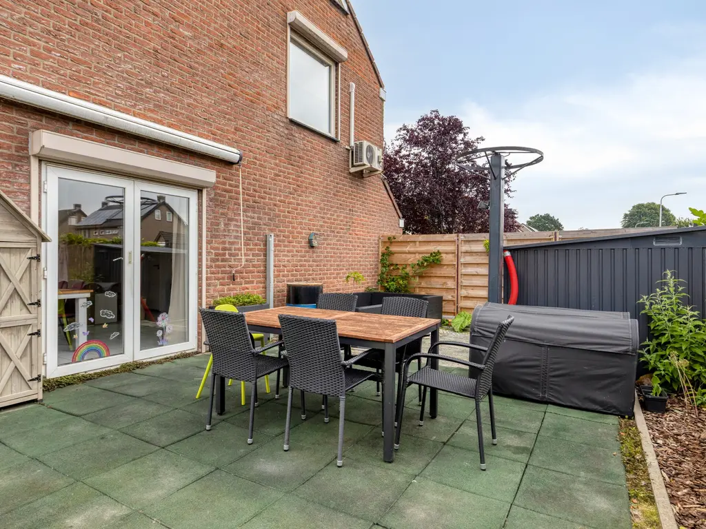 Leeghwaterstraat 96, Hulst