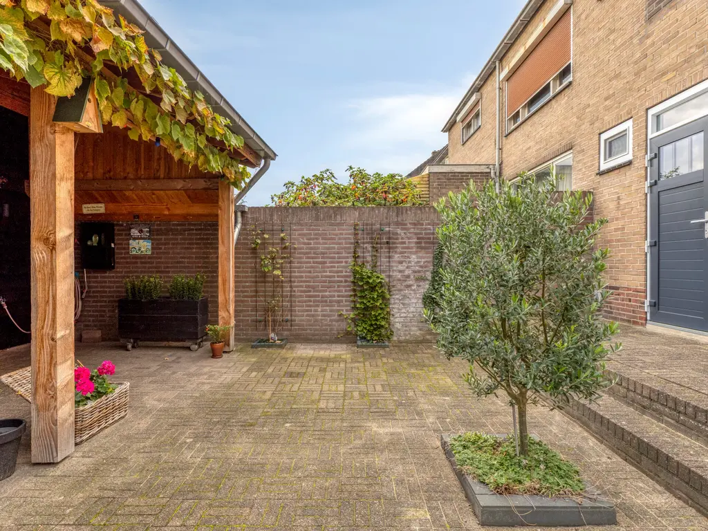 Steensedijk 17, Hulst