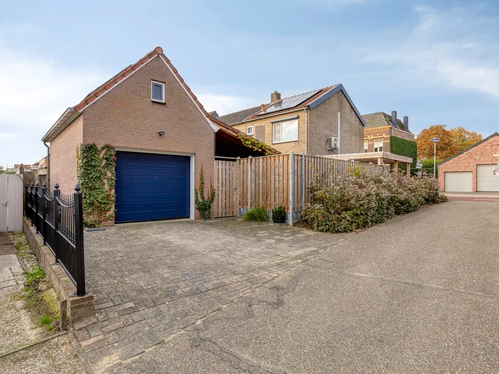 Steensedijk 17, Hulst
