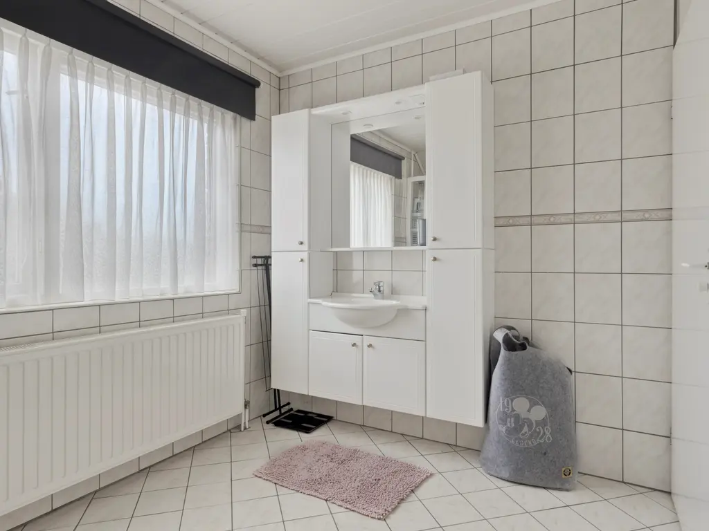 Irisstraat 13, Graauw
