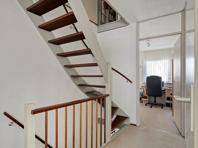 Harseveld 11, Zwijndrecht