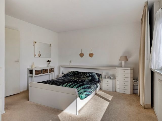 Harseveld 11, Zwijndrecht