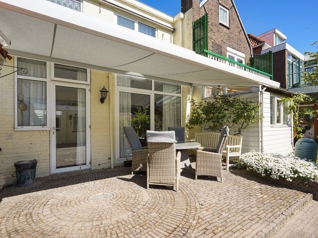 Adriaan Pauwstraat 13, Delft