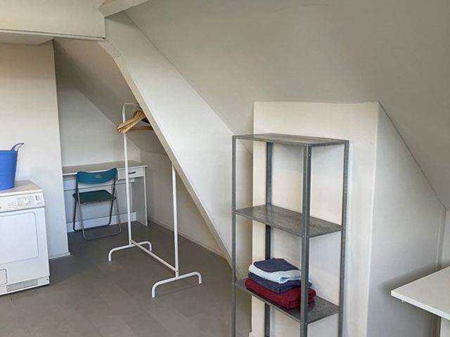 Honingerdijk 93B01, Rotterdam