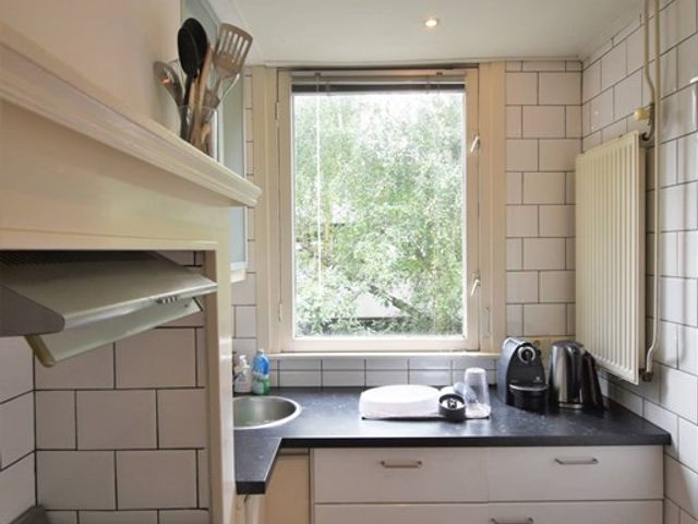 Honingerdijk 93B01, Rotterdam