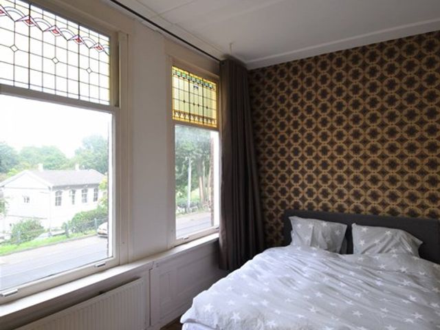 Honingerdijk 93B01, Rotterdam