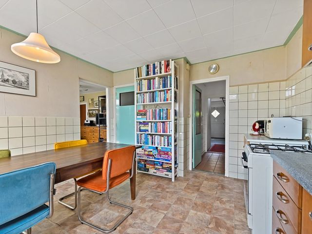 Commandeurskade 11, Maasland