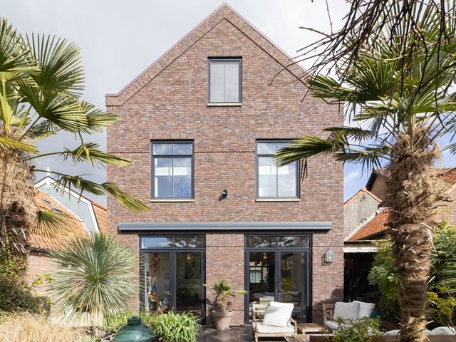 Weikamp 100, Bunschoten-Spakenburg