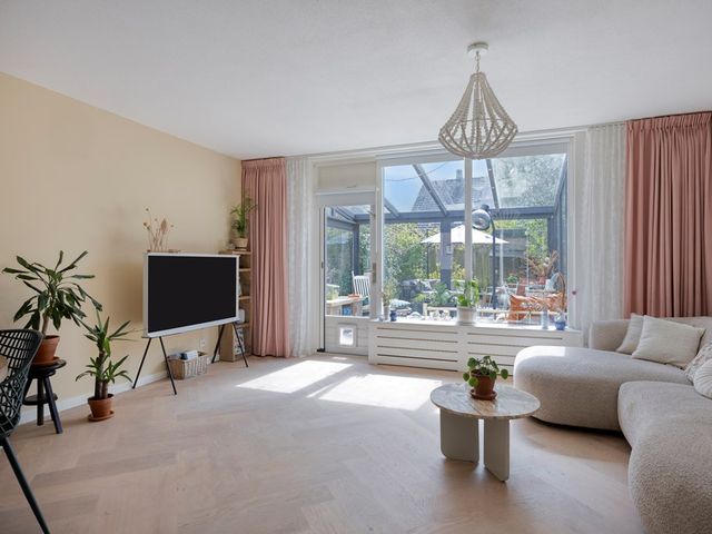 H Roland-Holststr 24, Gorinchem