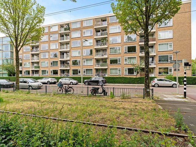 Erasmusplein 211, 's-Gravenhage