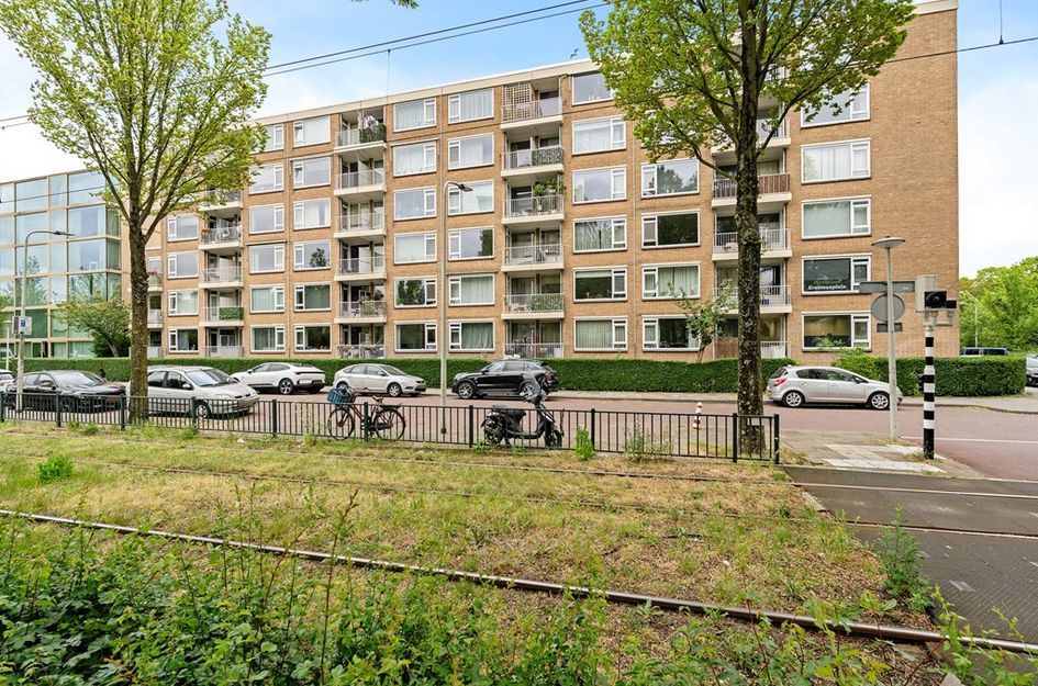 Erasmusplein 211