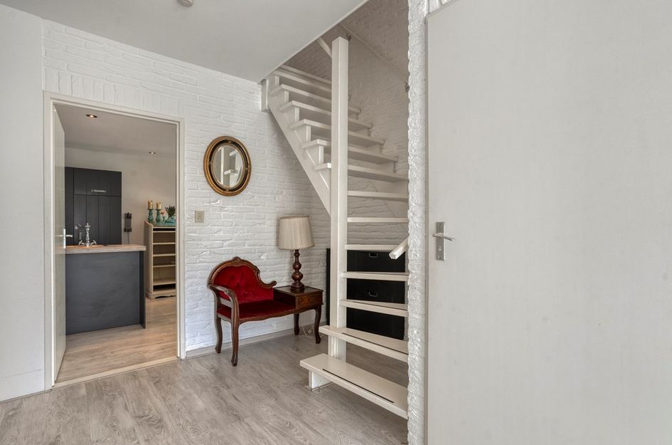 De Ooster Esch 16a