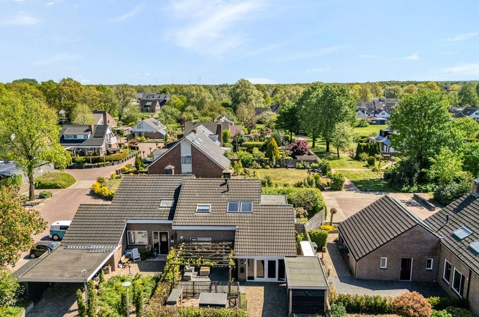 De Ooster Esch 16a