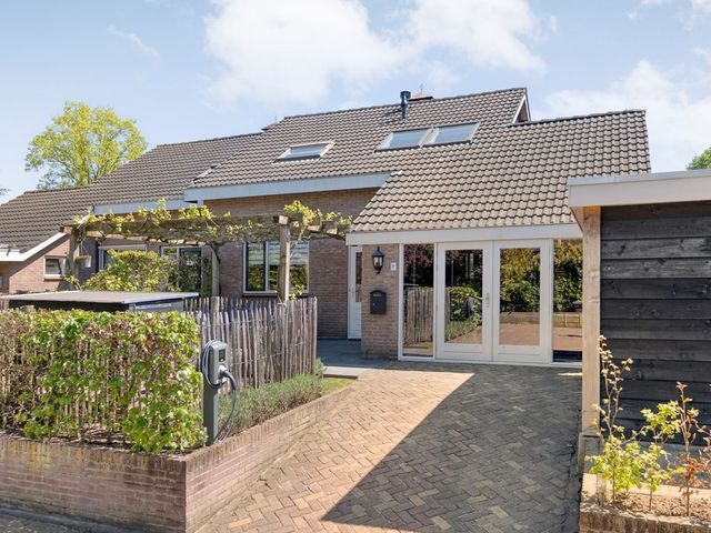 De Ooster Esch 16a, Gramsbergen