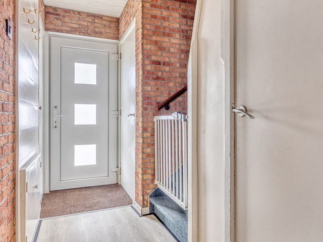 Vierambachtenstraat 32, Hulst