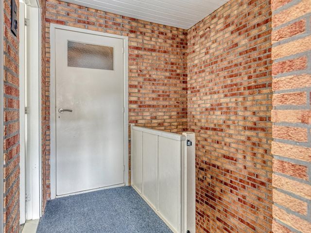 Vierambachtenstraat 32, Hulst