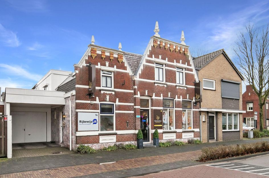 Hoofdstraat 96