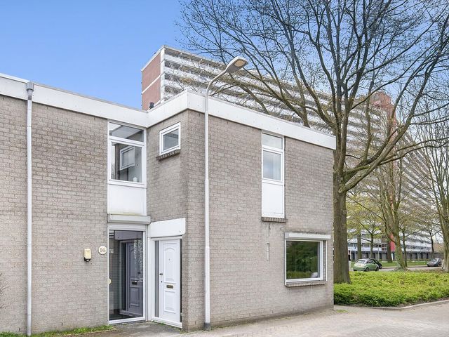 Hindemithstraat 16, Tilburg