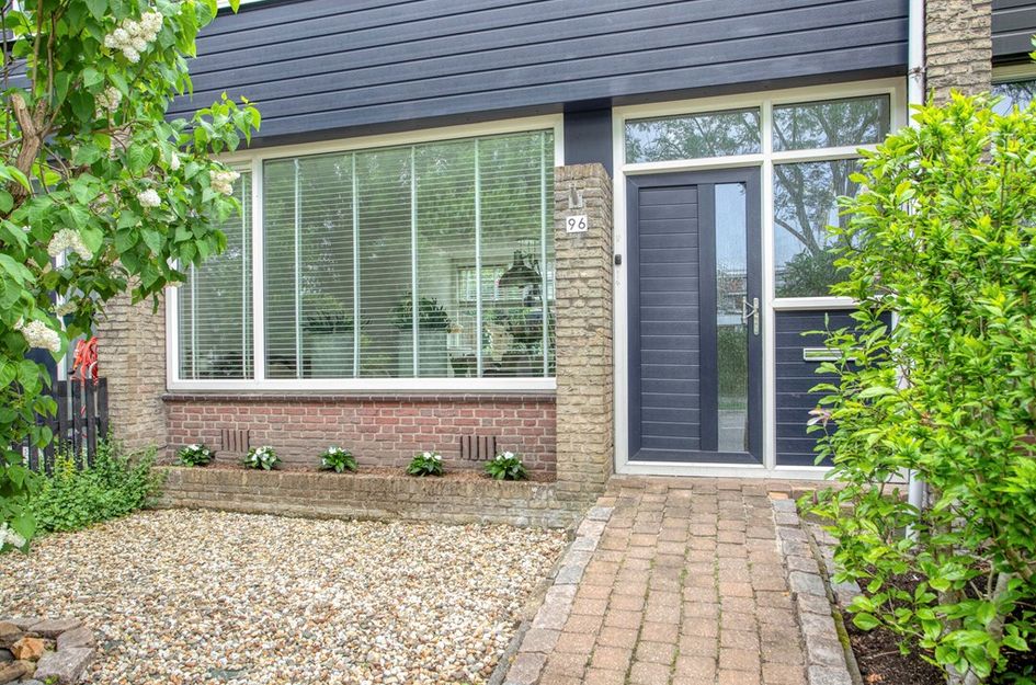 Surinamestraat 96