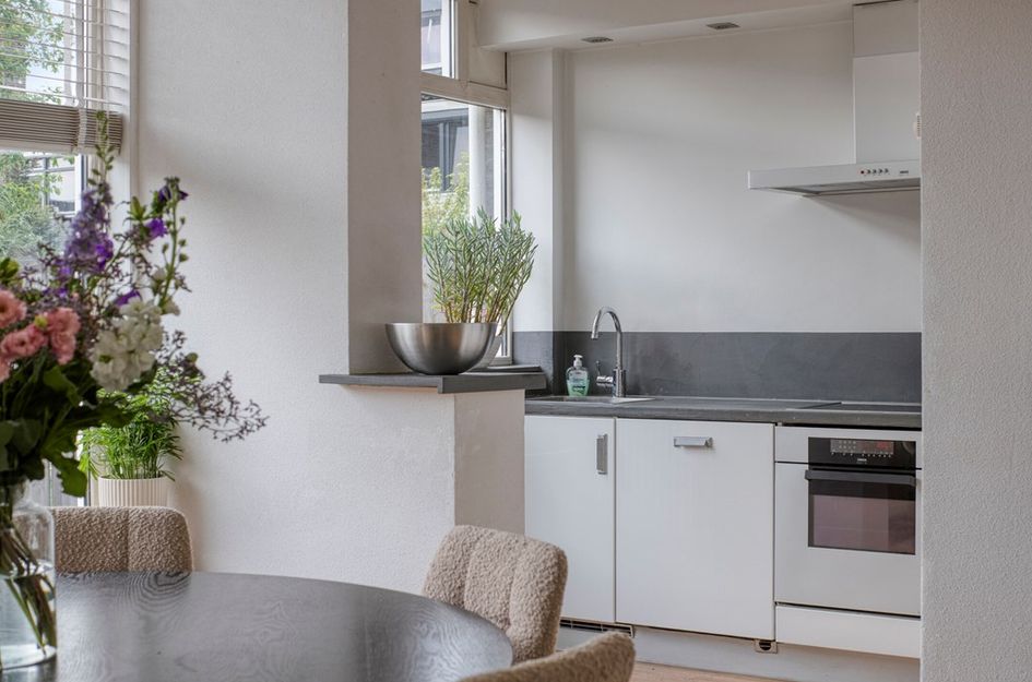 Surinamestraat 96