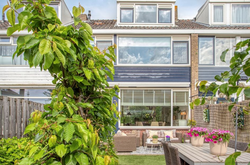 Surinamestraat 96