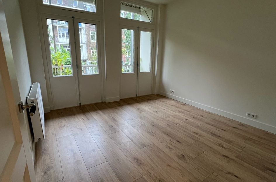 Eerste Helmersstraat 225 1