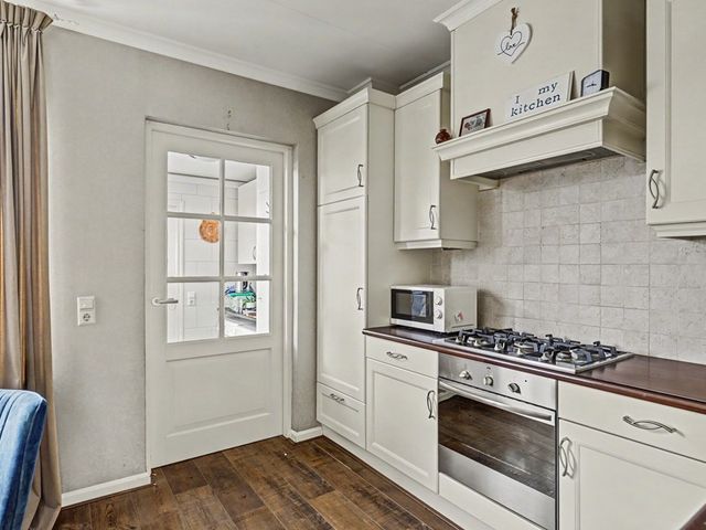 Verbruggestraat 20, 's-Gravendeel
