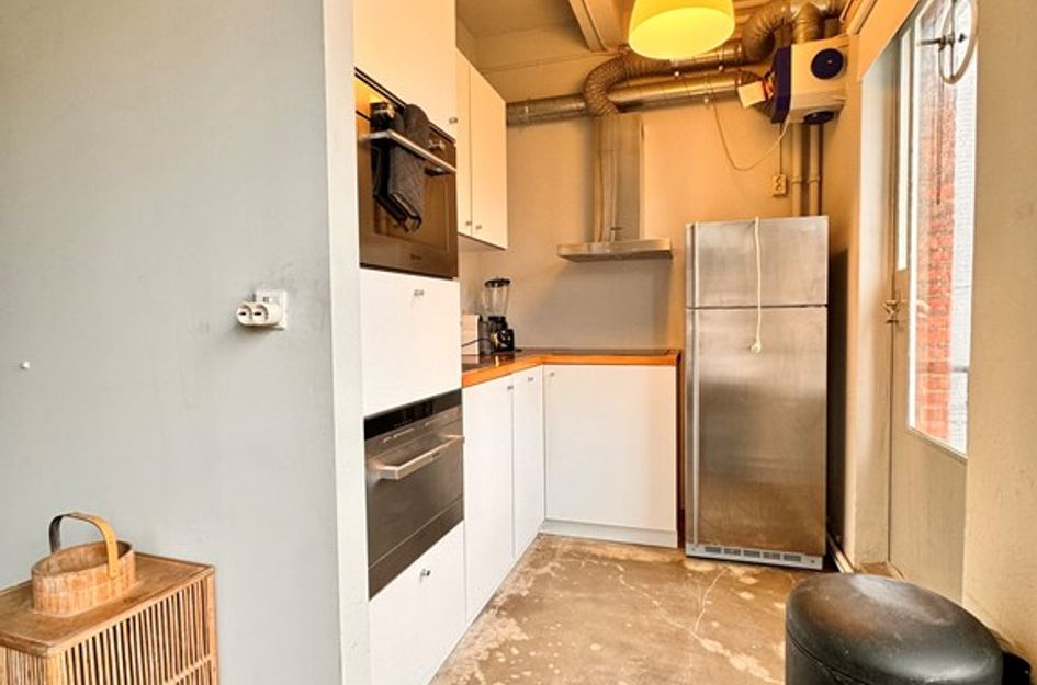 Leeuwenstraat 15B03