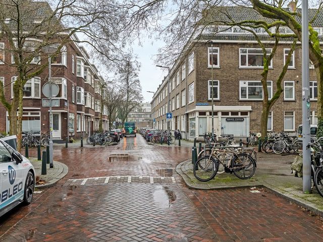 Groen van Prinstererstr 42B, Rotterdam