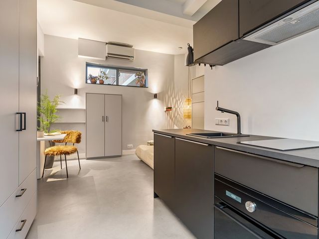 Groen van Prinstererstr 42B, Rotterdam