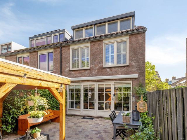 Nievaartpad 9, Leiderdorp