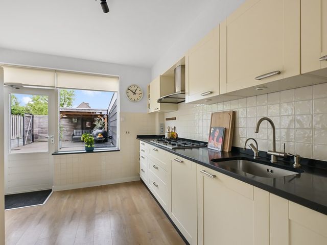 Kruiskroft 8, Egmond-Binnen
