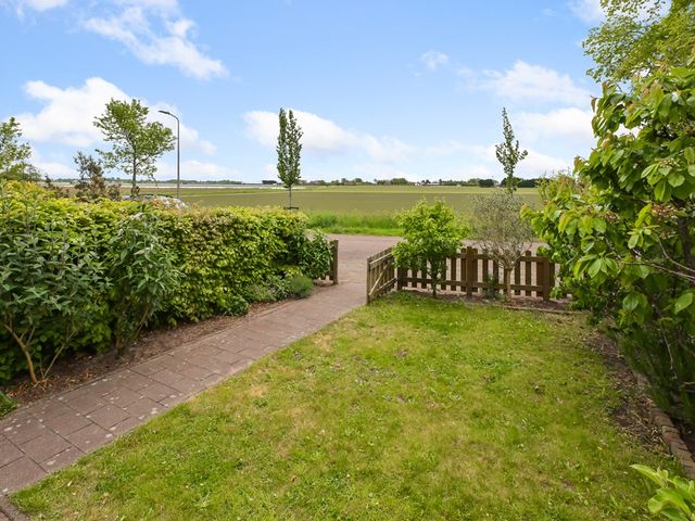 Kruiskroft 8, Egmond-Binnen