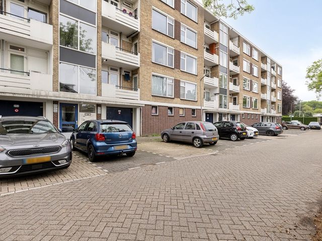 Dahliastraat 204, Zwijndrecht