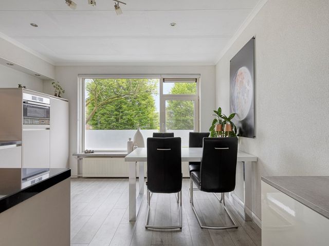 Dahliastraat 204, Zwijndrecht