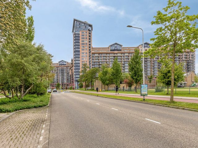 Eemsteintoren 22, Zwijndrecht