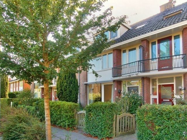 Van Weerden Poelmanlaan 3, Amstelveen