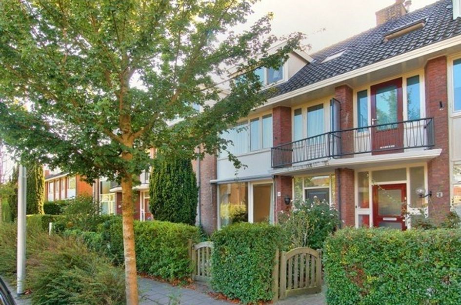 Van Weerden Poelmanlaan 3