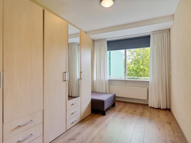 Volendamlaan 793, 's-Gravenhage