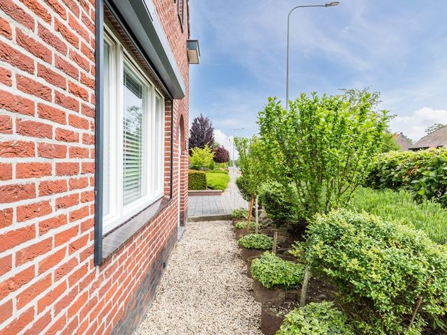 Maasbrachterweg 55, Echt